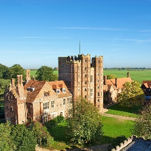 Layer Marney Tower Wedding Show