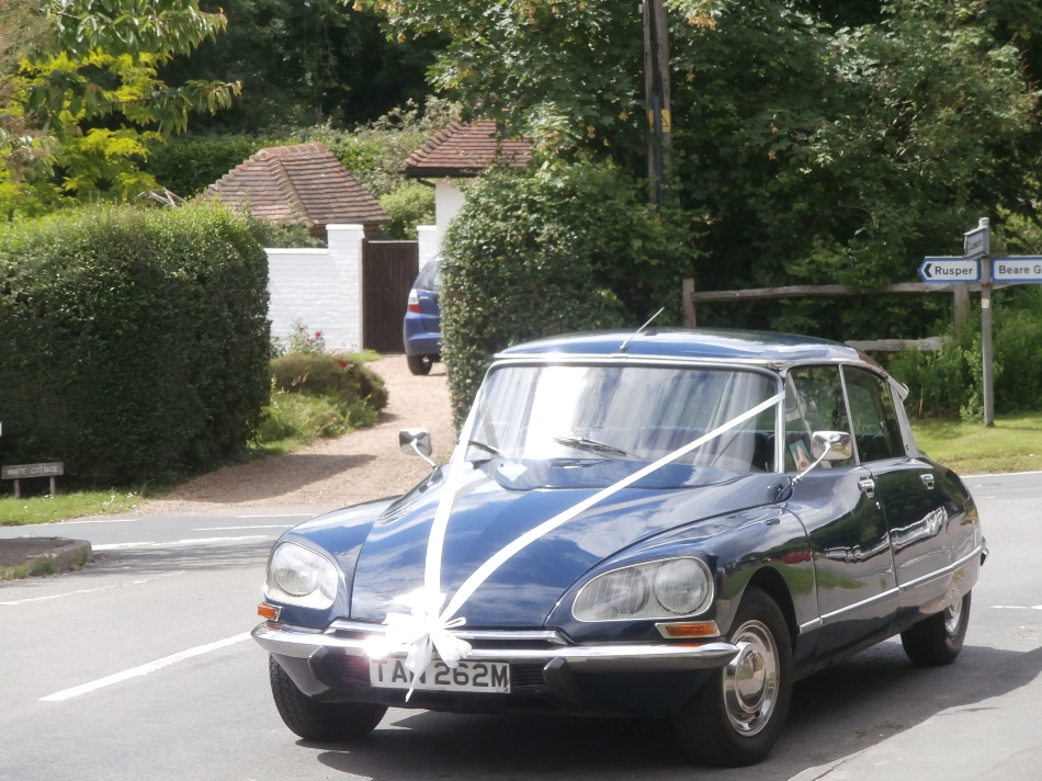 Image 9 from Ashdown Classic Wedding Cars