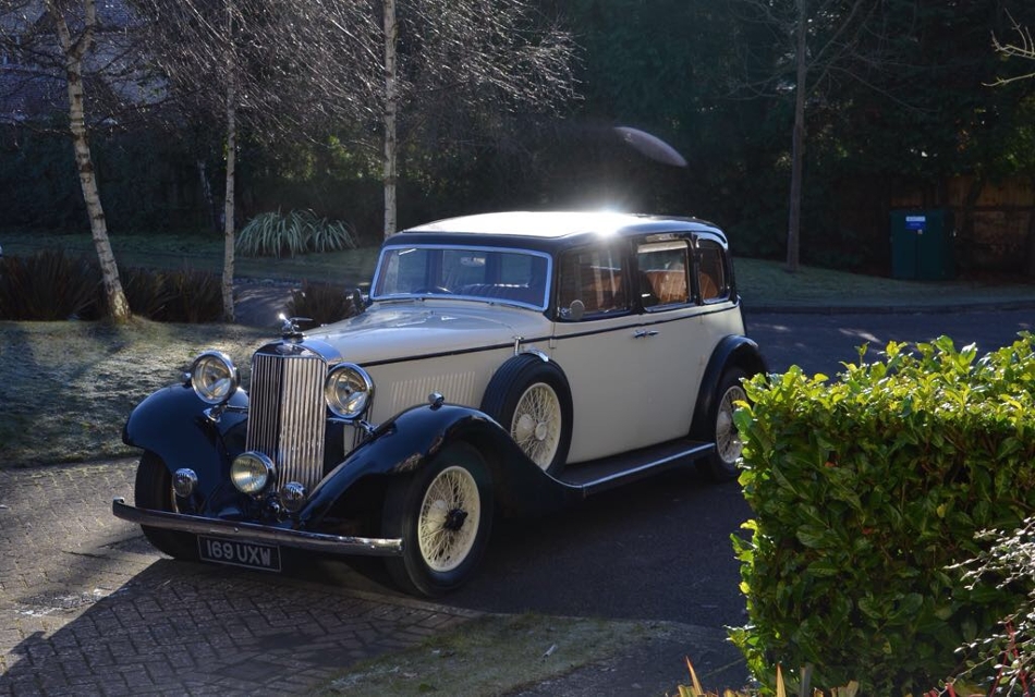 Image 18 from Ashdown Classic Wedding Cars