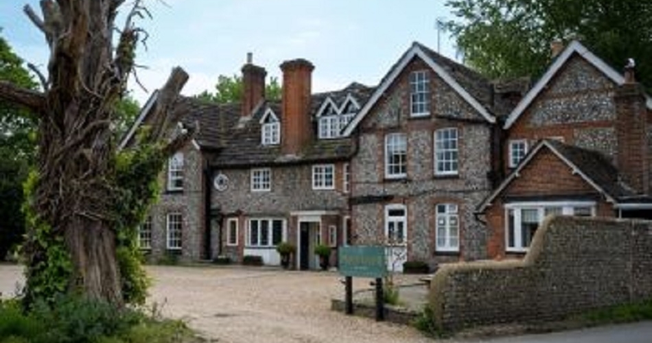 Image 1: Findon Manor