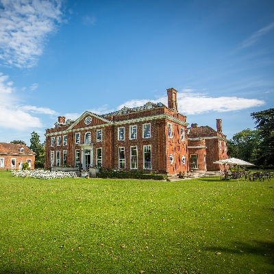 Bradbourne House Wedding Fair hosted by County Wedding Events