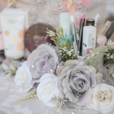 Here are 10 must-have items to include in a wedding bathroom basket