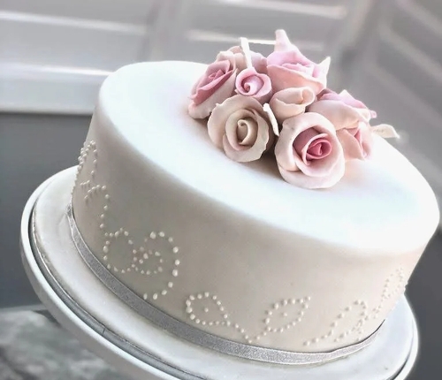 Image 1 from Muddy Bakes and Wedding Cakes