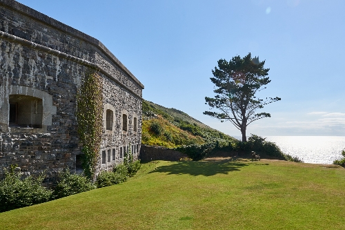 Image 4 from Polhawn Fort